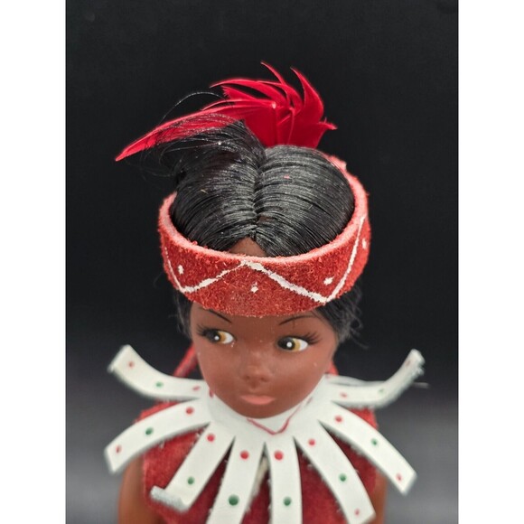 Indien Art Eskimo Hand Crafted Doll Natural Material Canadian Quebec With Tag - Picture 9 of 10